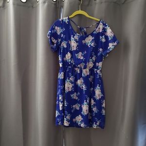 Women's dress